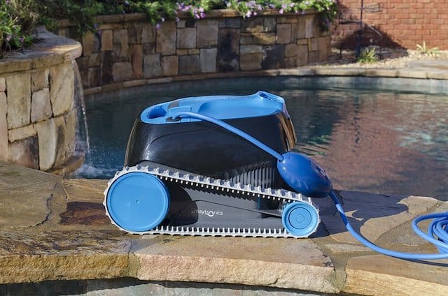 Dolphin Nautilus CC Side View